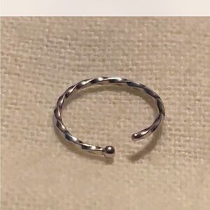 14k White gold twisted nose ring